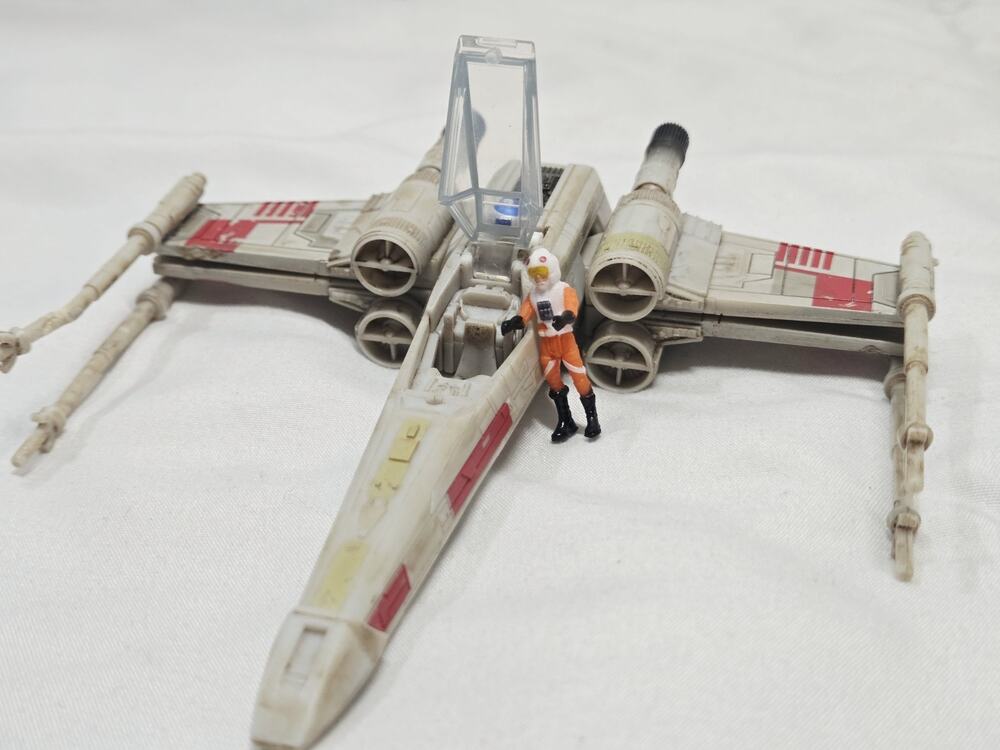 Galoob Micro Machines Star Wars Action Fleet Luke's X-Wing With R2D2 2022